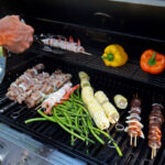 Gas oder Holzkohlegrill?